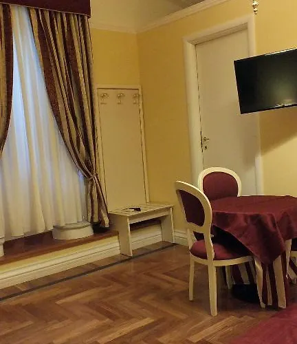 Relais Frattina 2* Rom